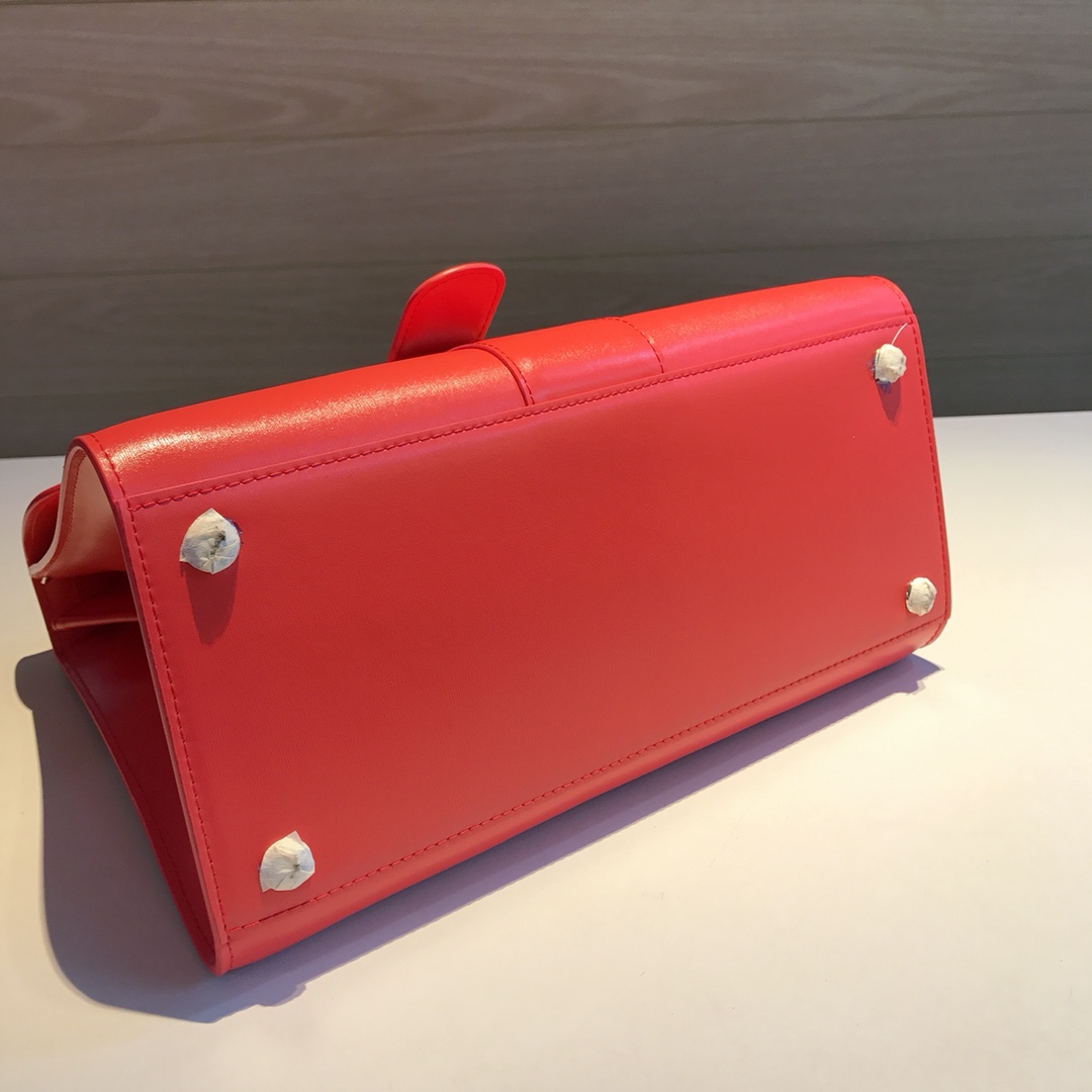 델보 브리앙 MM 박스백 미듐